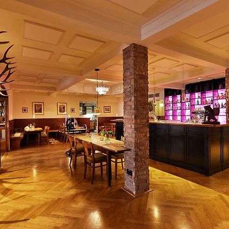 Hotel Zum Roten Baeren Freiburg ร้านอาหาร รูปภาพ