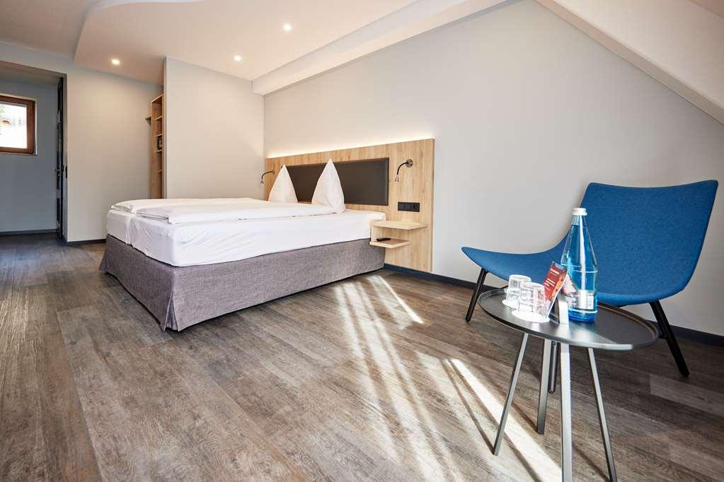 Hotel Zum Roten Baeren Freiburg ห้อง รูปภาพ